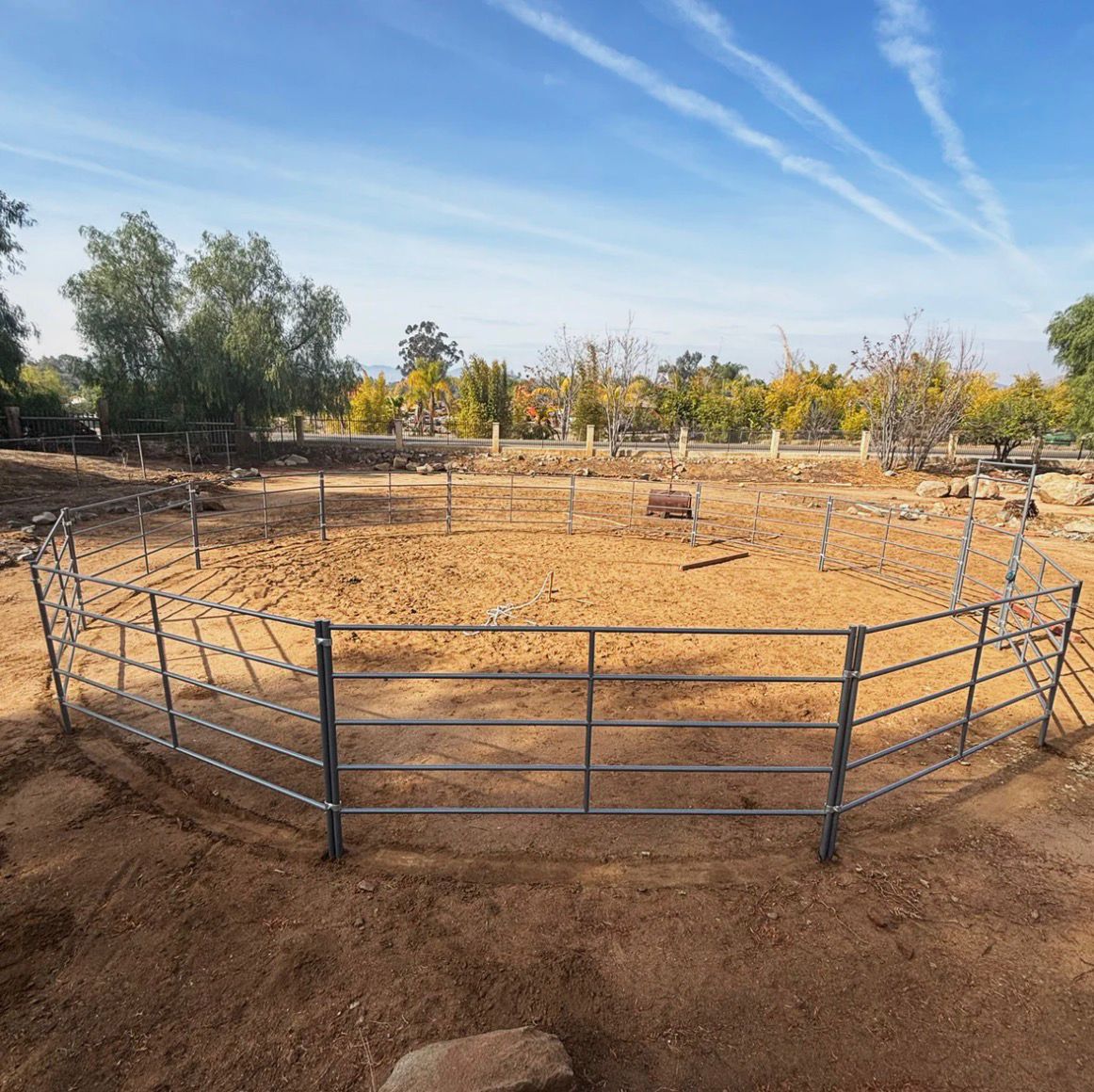 40FT ROUND PEN (5-RAIL) 14-GAUGE STEEL