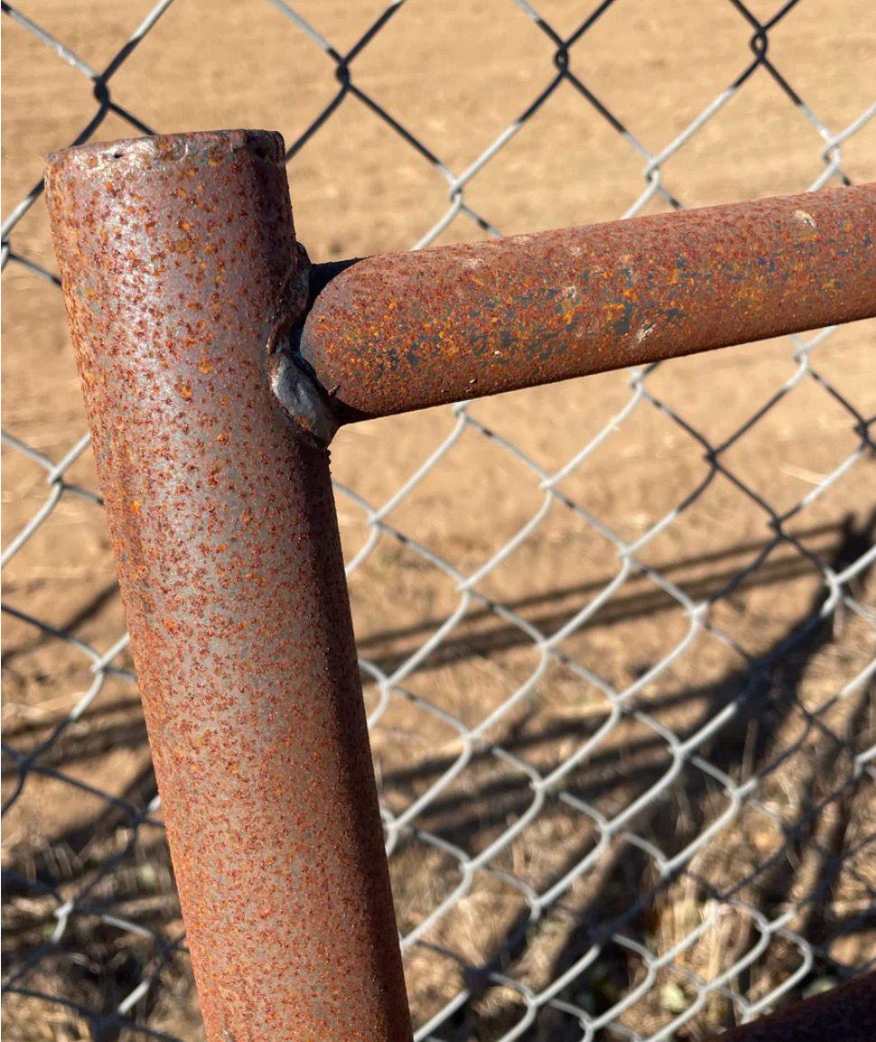 50FT ROUND PEN (4-RAIL) 14-GAUGE STEEL *RUSTIC*