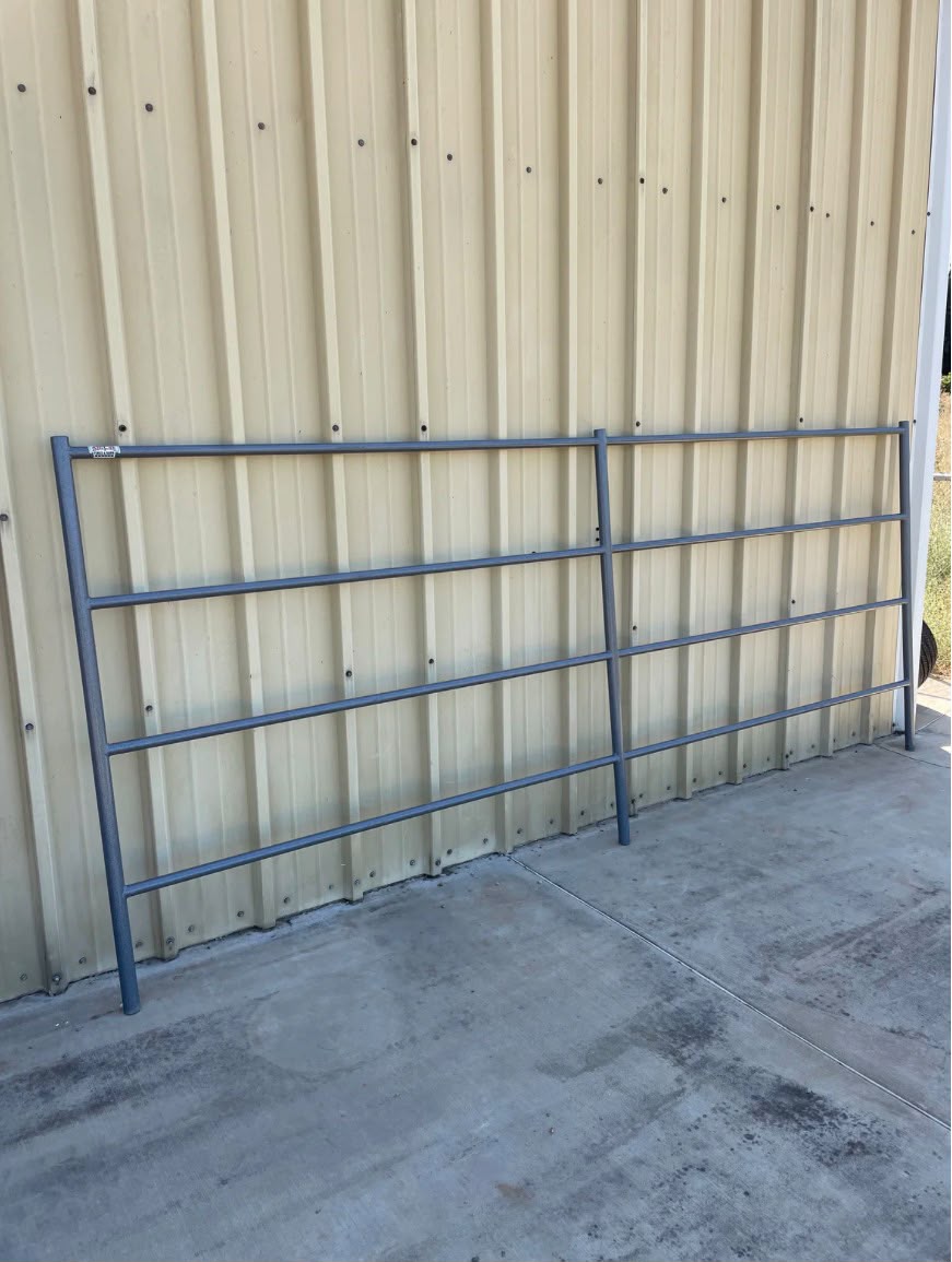 PREMIUM 12X5 HORSE CORRAL PANEL (4 RAIL) 1-5/8" 14 GAUGE