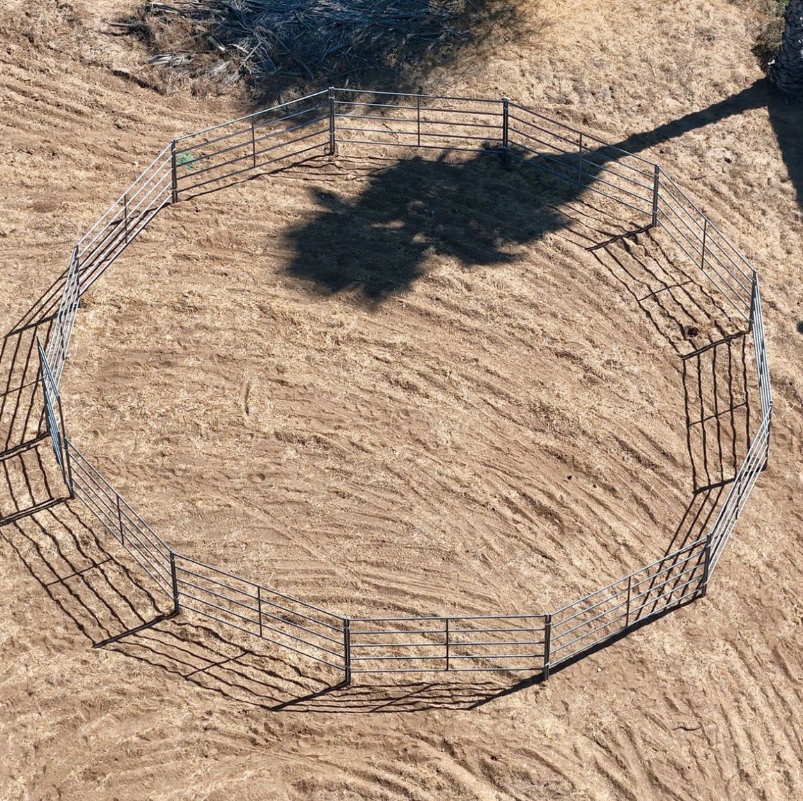 60FT ROUND PEN (5-RAIL) 14-GAUGE STEEL