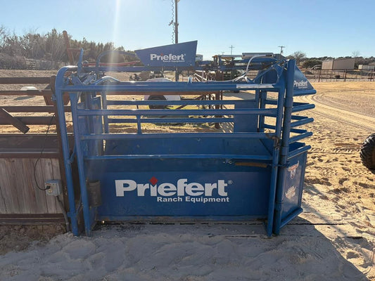 Used Priefert® Roping Chute – Ranch Ready